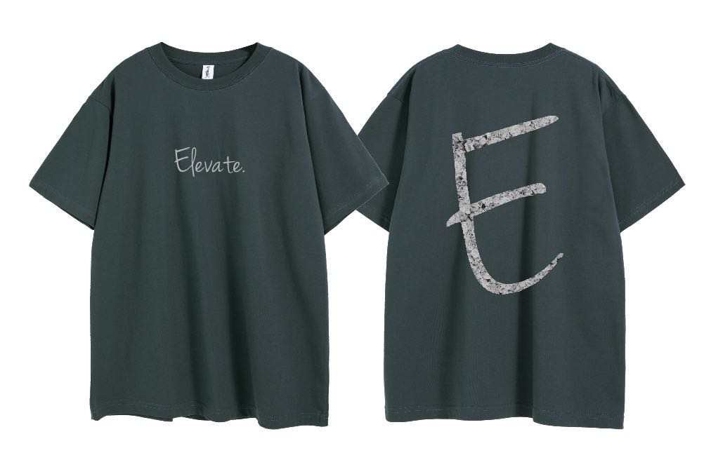 BIG E Oversized T