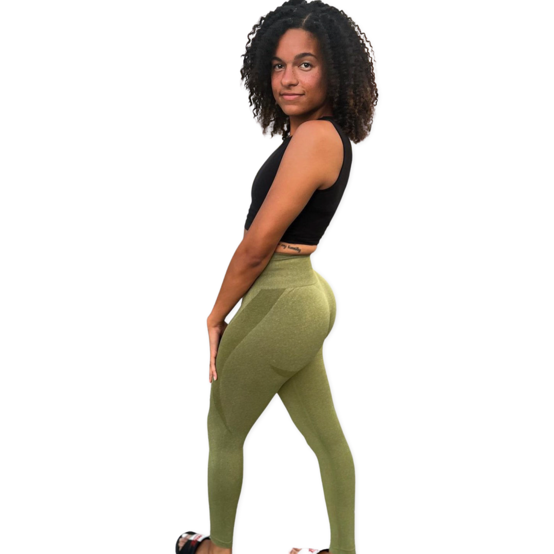 High-Rise 7/8 You're A Peach Leggings  Womens workout outfits, Affordable  leggings, Workout attire